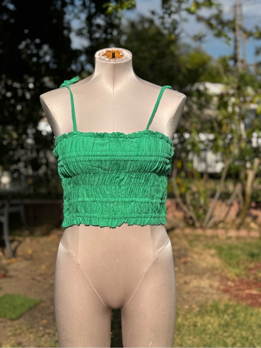 Elan Smocked Crop-Top SizeM